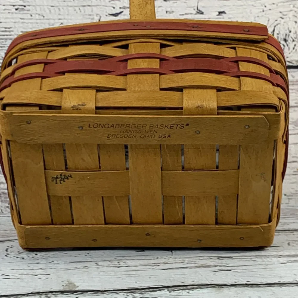 Longaberger 1994 Mother's Day Basket‎ Handwoven Floral Liner Collectible Signed